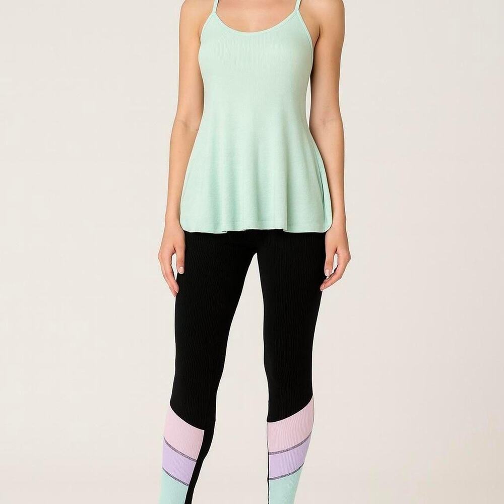 Outfit designer leggings we the